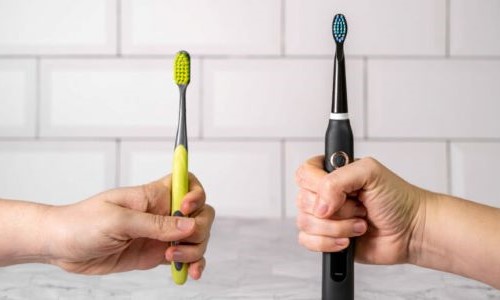 Manual vs. Electric Toothbrush: Which is Right for You?